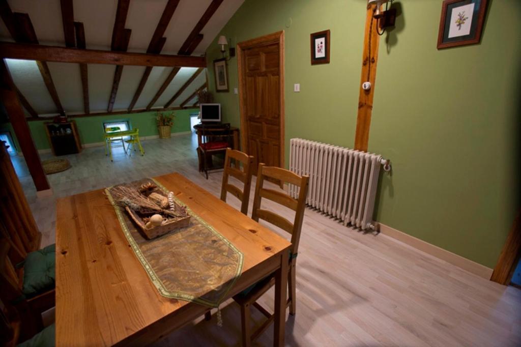 Alojamiento Rural Pueblo De La Ribera Peñafiel Стая снимка