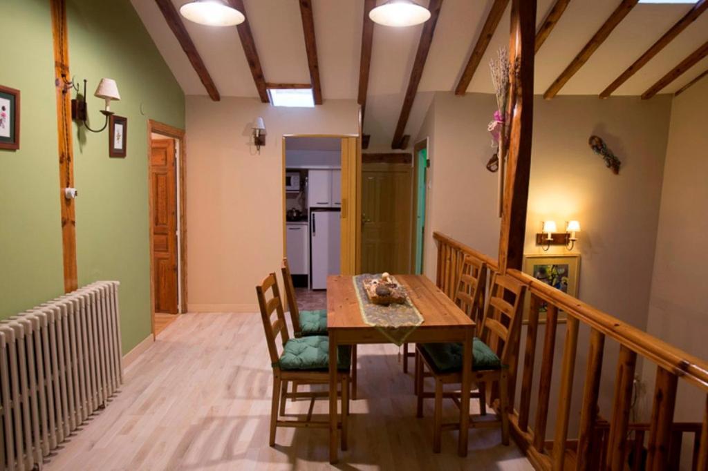 Alojamiento Rural Pueblo De La Ribera Peñafiel Стая снимка